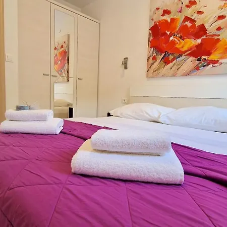 Pipo Lägenhet Krk Town